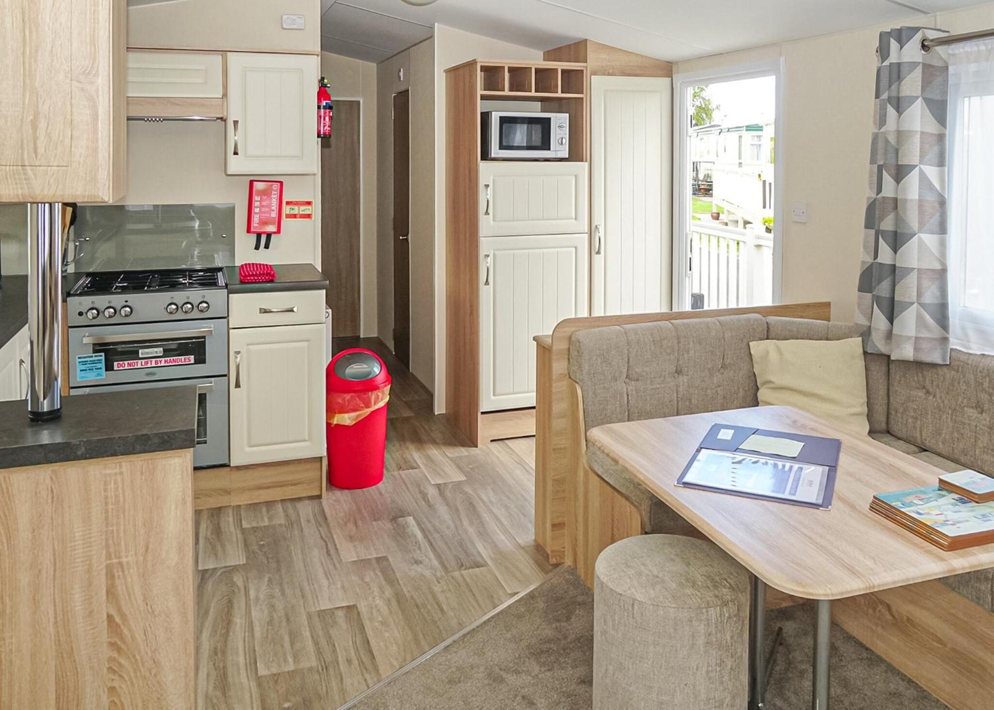 Silver Birch Caravan Park Talacre Oda fotoğraf